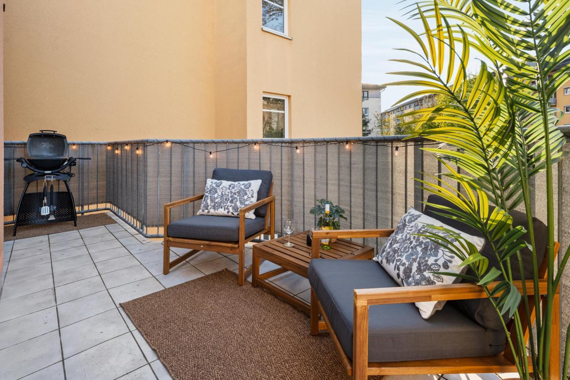 Edler Wohnraum Schwanenteich-Suite Mit Balkon, Kaffeevollautomat, Lift & Parkplatz Zwickau Exterior photo
